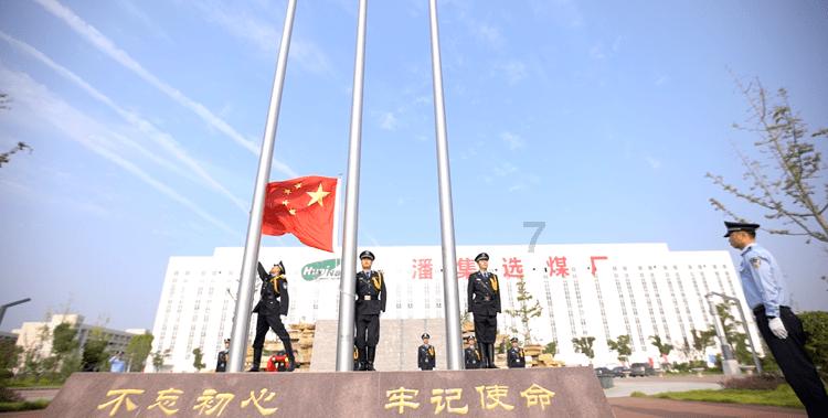 谁知道玩什么游戏可以赚钱游戏画面